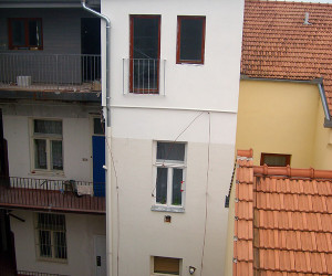 182 | Zednické výškové práce - zateplování střešní nadstavby