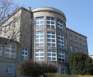 193 | Zednické výškové práce - sanace omítky pomocí horolezecké techniky
