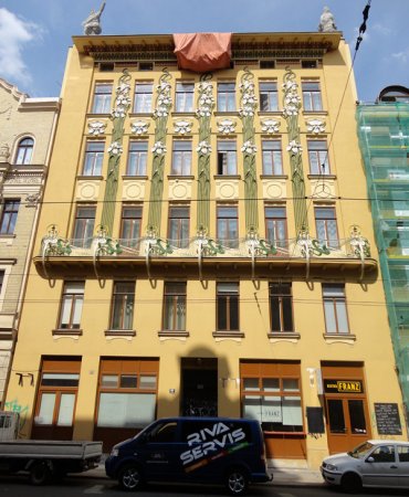 Oprava a nátěr historické fasády Brno