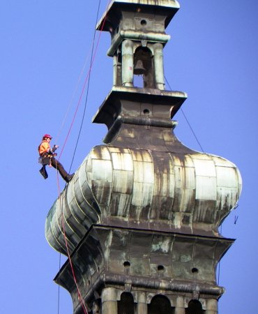 Oprava střechy kostela sv Jakuba, Brno