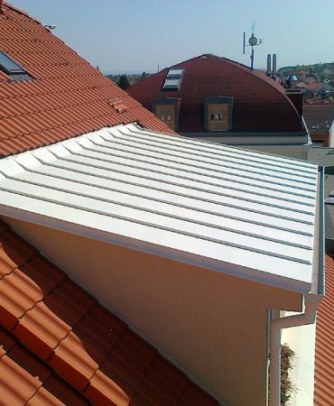 Soubor BD Soběšice, Očištění a nátěr střech